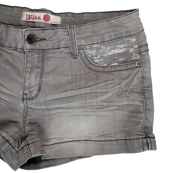 Womens Distressed Gray Denim Shorts Size 11 Sequins Casual Grunge Glam Summer - Picture 2 of 13